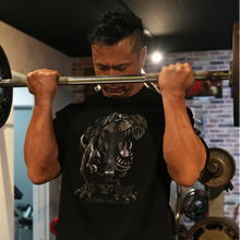 画像をギャラリービューアに読み込む, GOLD'S GYM × IRON NERVE COLLABORATION T-SHIRTS JURASSIC EDITION
