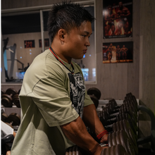 画像をギャラリービューアに読み込む, BIG SILHOUETTE T-SHIRTS LEGACY TANK EDITION
